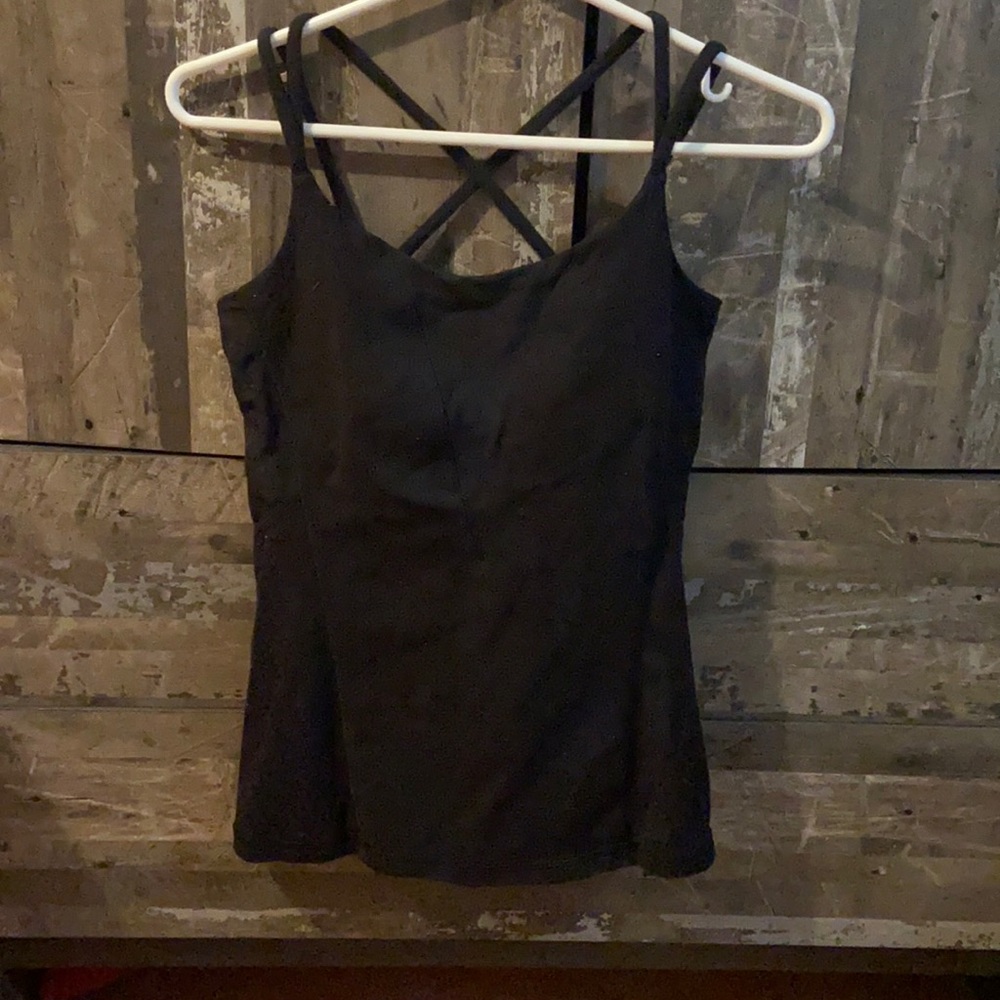 Lululemon tank